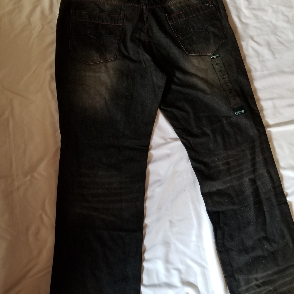 Men Jean - Picture 5 of 6